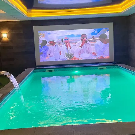 Cocooning - Avec Piscine, Jacuzzi, Sauna