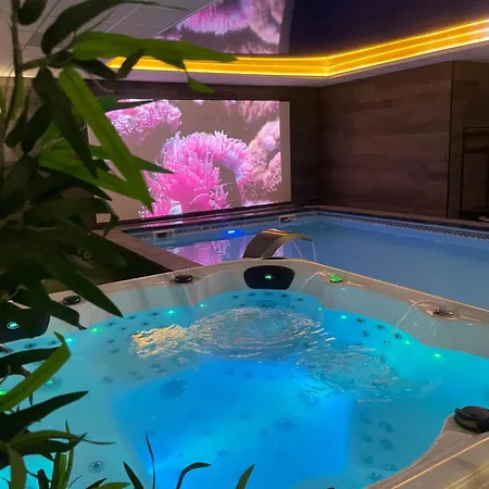 Cocooning - Avec Piscine, Jacuzzi, Sauna